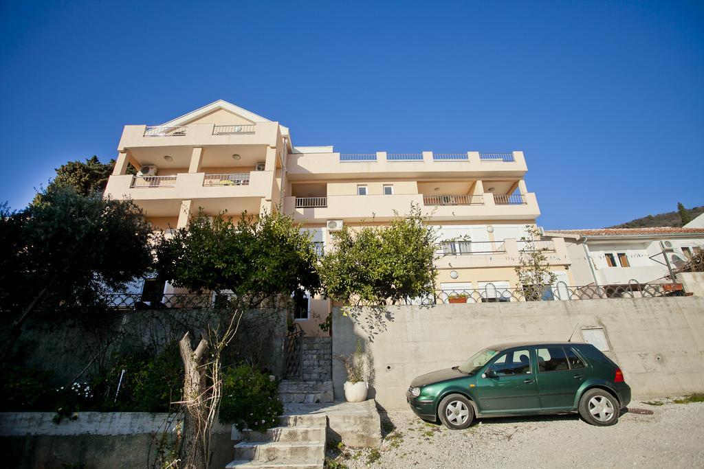 Apartments Andric Petrovac Dış mekan fotoğraf