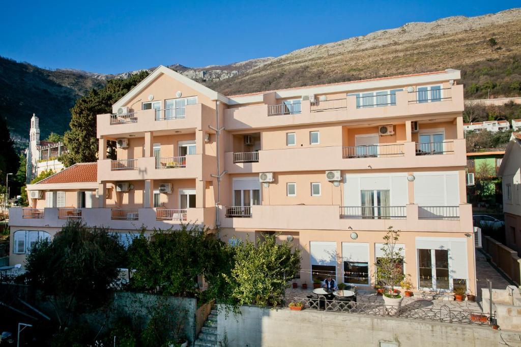 Apartments Andric Petrovac Dış mekan fotoğraf