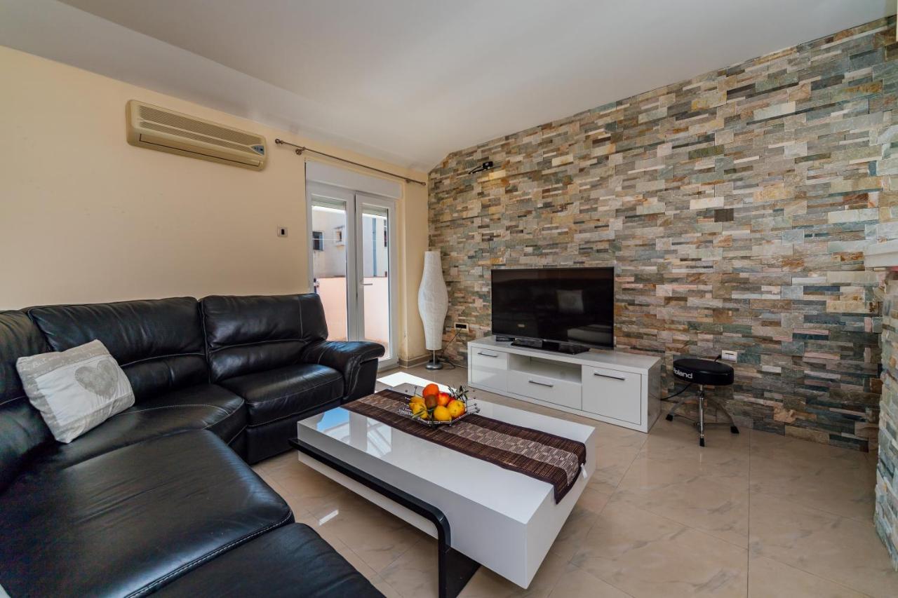 Apartments Andric Petrovac Dış mekan fotoğraf