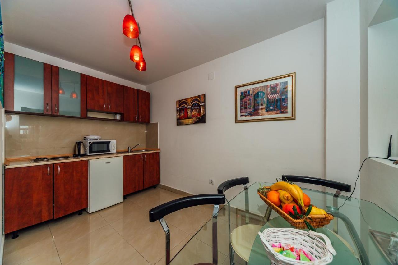 Apartments Andric Petrovac Dış mekan fotoğraf