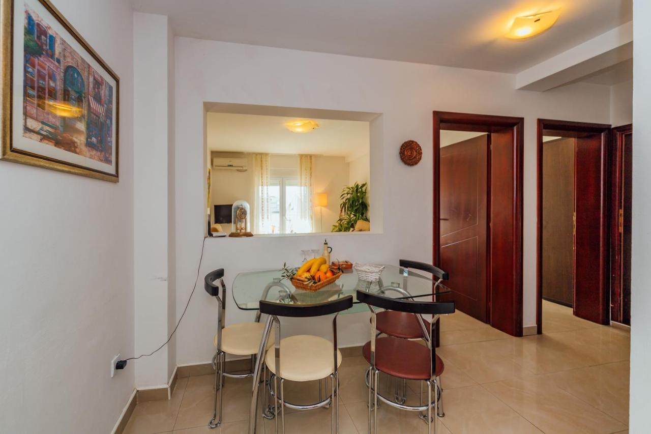 Apartments Andric Petrovac Dış mekan fotoğraf