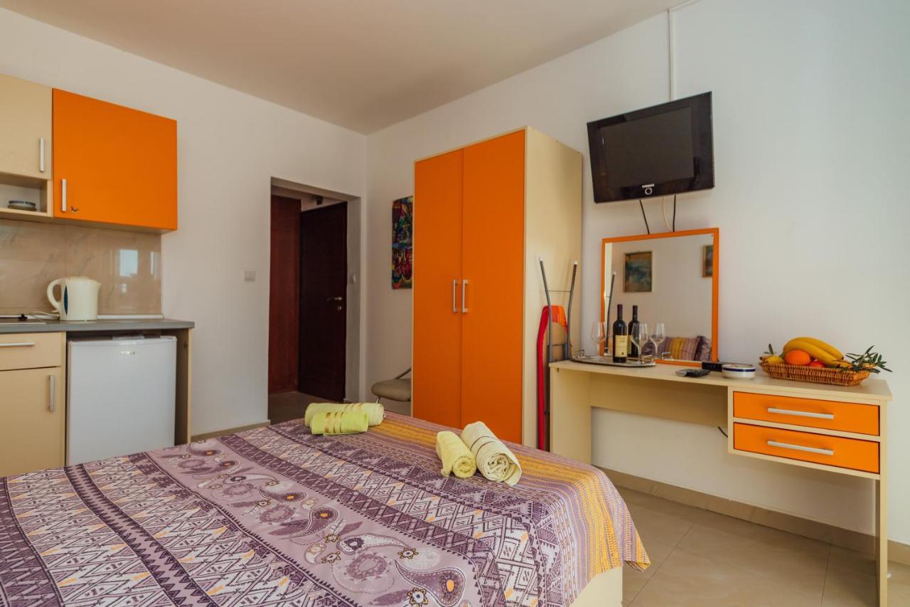 Apartments Andric Petrovac Dış mekan fotoğraf