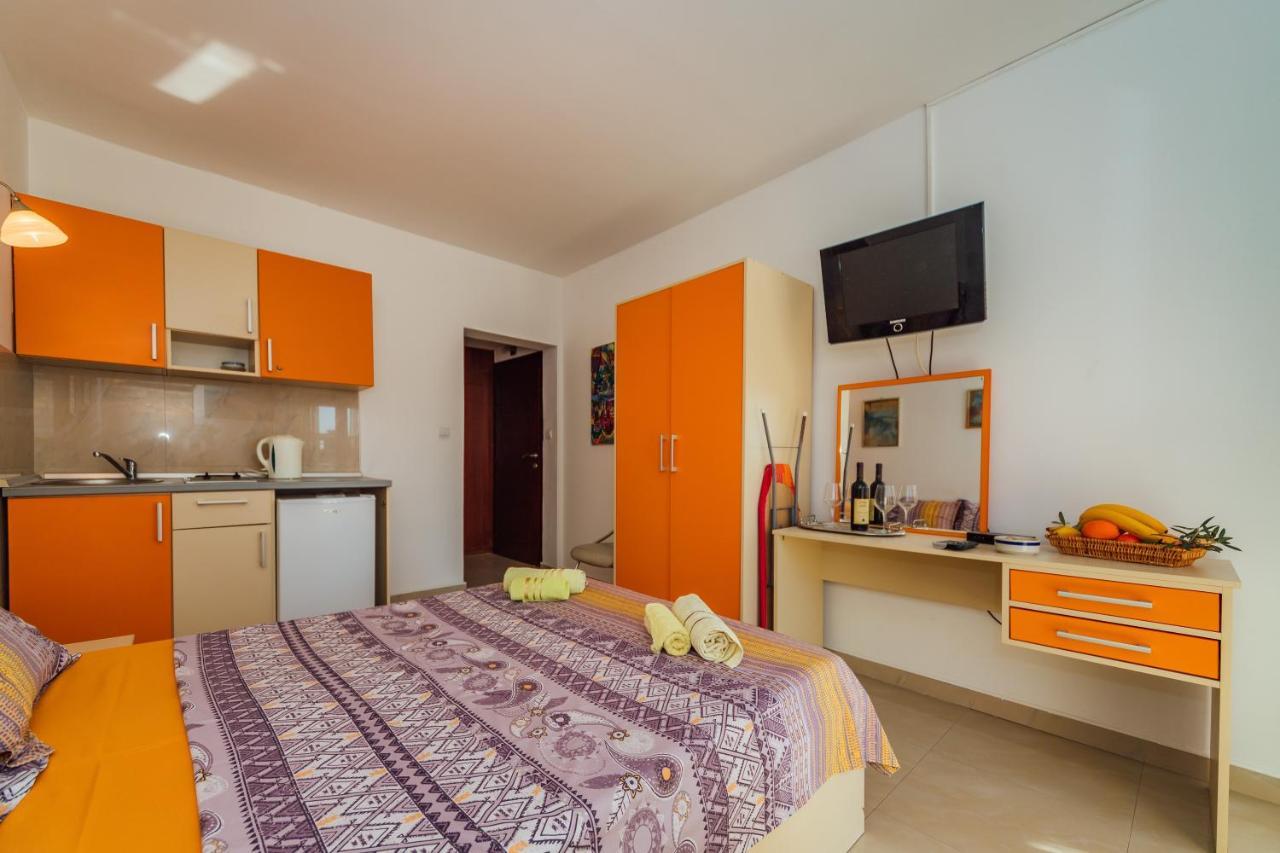 Apartments Andric Petrovac Dış mekan fotoğraf